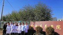 临夏现代职业学院医学系师生参与“扶贫助弱，健康口腔”示范项目-----贫困无牙颌老人免费镶牙项目和政县养老院站  
