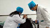 临夏现代职业学院医学系师生参与“扶贫助弱，健康口腔”示范项目-----贫困无牙颌老人免费镶牙项目和政县综合福利院站