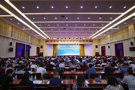 职业教育东中西部协作对接会 在甘肃张掖成功举办