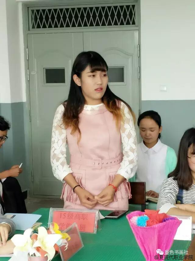 ca6a447f232f4d5b8145bcb43da4633d.jpg