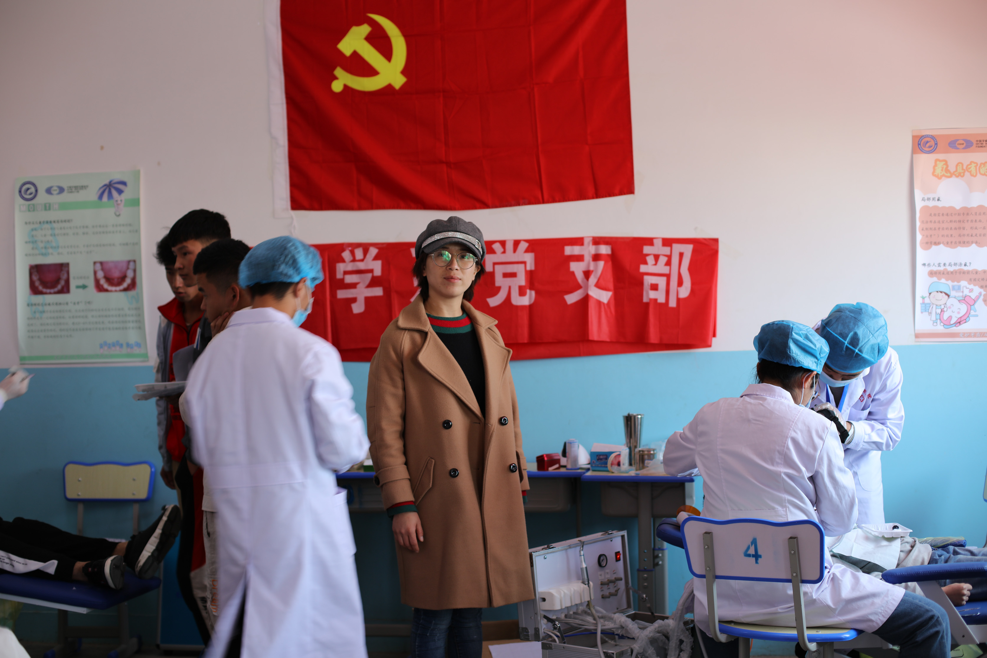 临夏现代职业学院医学系党支部全体党员教师开展《&nbsp;践行初心使命——开创富民兴临新局面》主题活动之孤残、留守儿童口腔综合防治及治疗活动和政县综合福利院第二站&nbsp; 