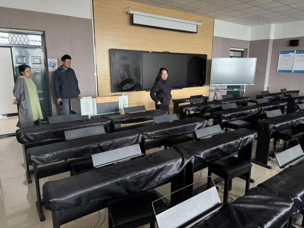 【“三抓三促”行动进行时】文化旅游学院开展实训室卫生与安全检查工作