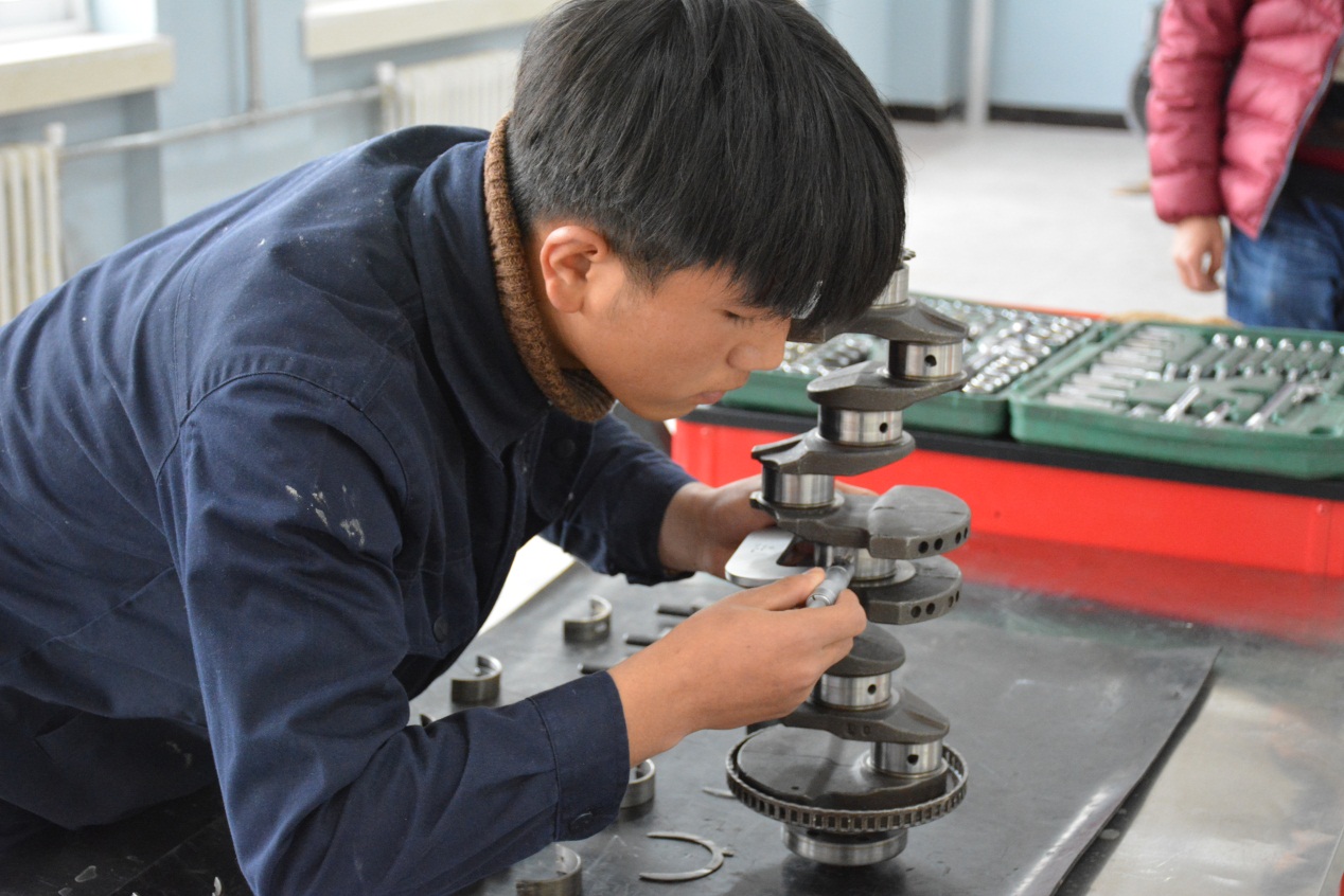 汽车工程系技能大赛